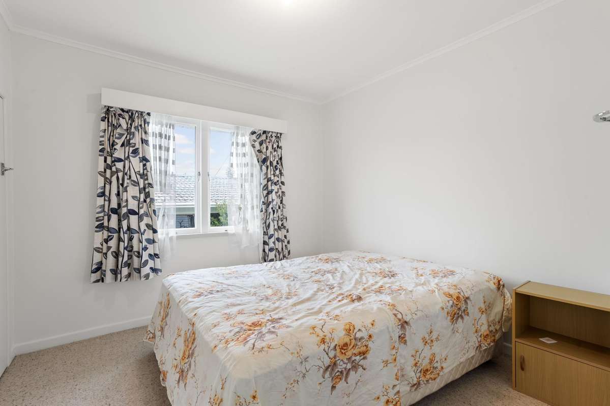 79A White Swan Road_5