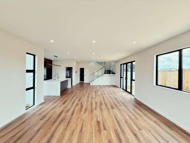 2 Kobe Street 1694_2