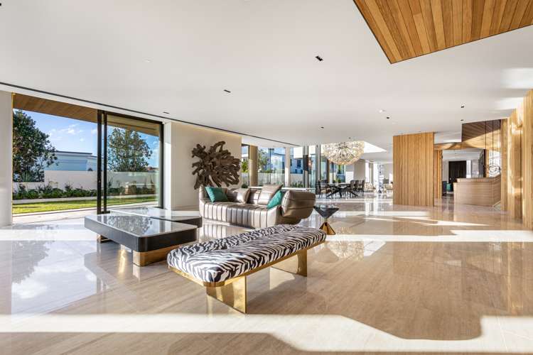 92 Paritai Drive Orakei_14