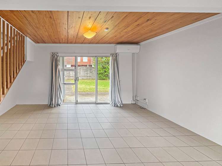 5/11 Bracken Avenue Epsom_2