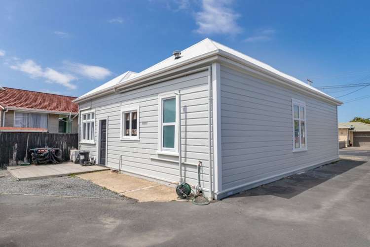 76 Bay View Road South Dunedin_16