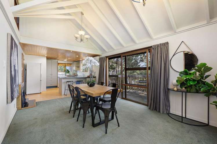 44 Arawata Terrace Sunshine Bay_5