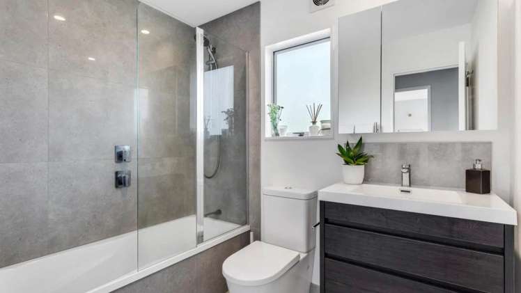 7 Elizabeth Drive West Harbour_7