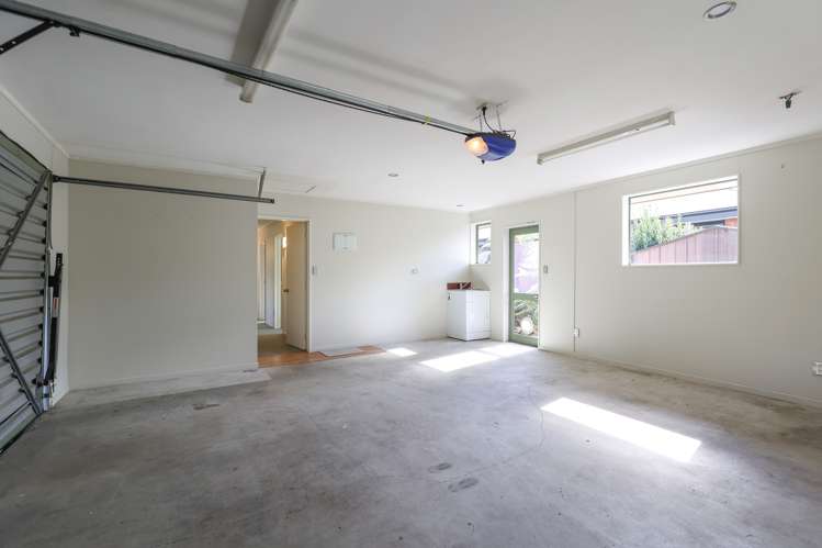 398 Suffolk Road Stoke_11