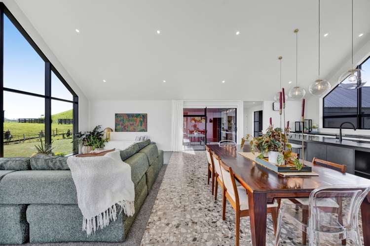 113 Tarata Road Inglewood_14