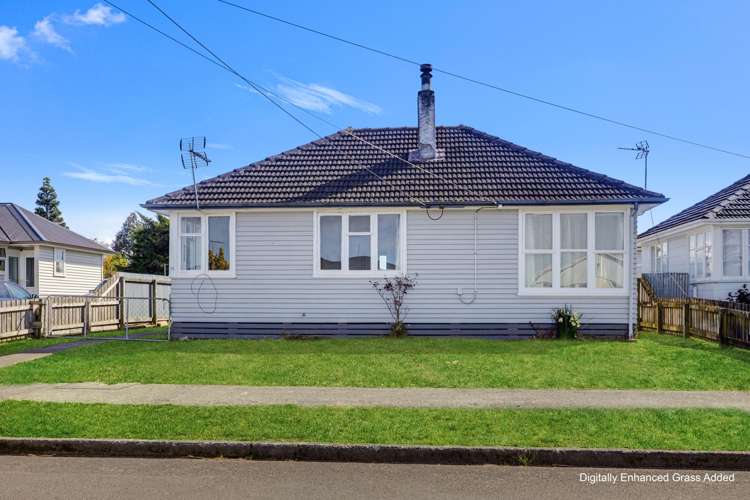 15 Cameron Crescent Masterton_9