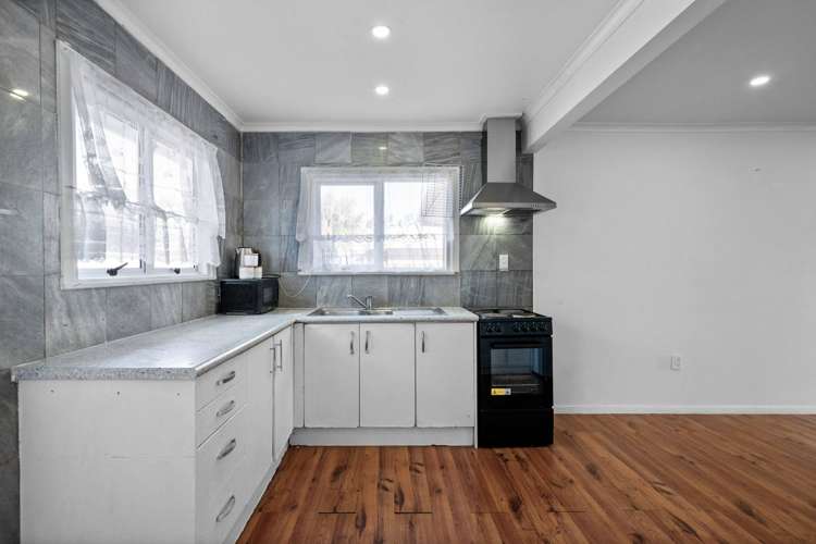 8 Martin Road Manurewa_9