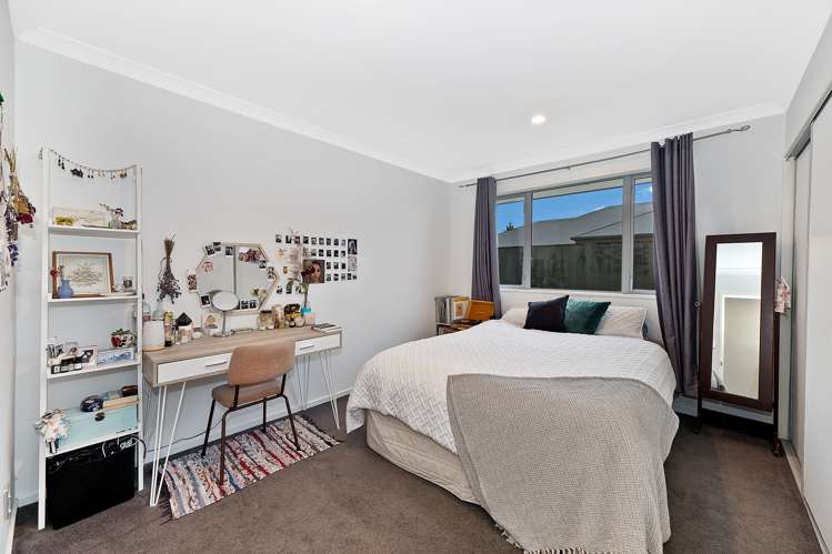 10 Reka Street Parklands_12