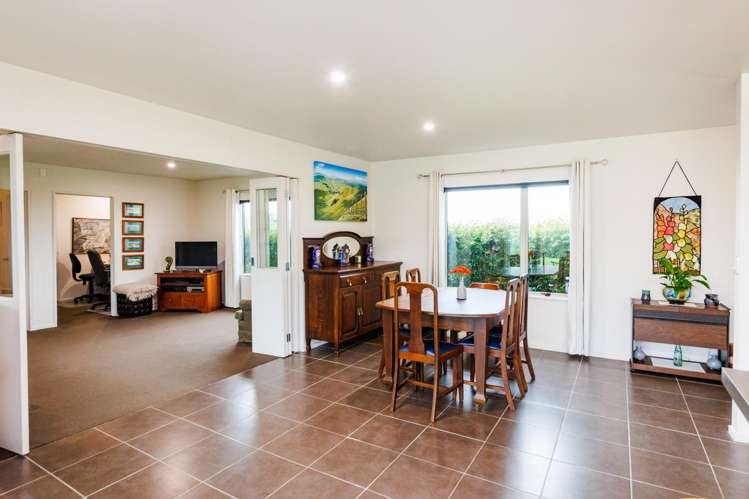 26 Highland View Drive Tokomaru_7