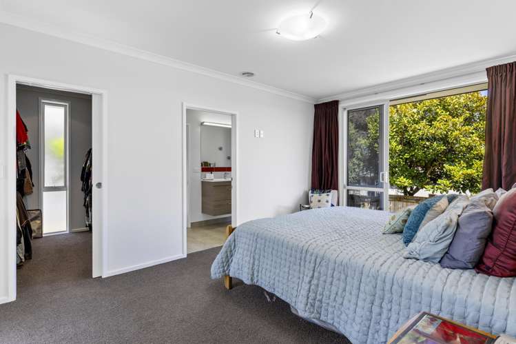 7 Magnolia Rise Waipahihi_14