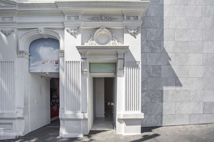 G9/396 Queen Street Auckland Central_6