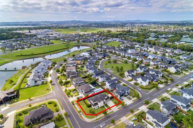 13 Cornwall Place Karaka_16