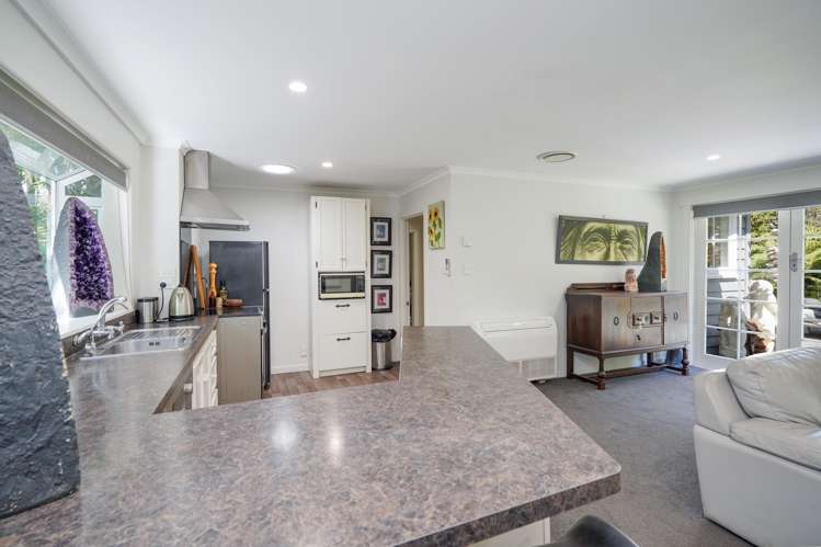 54 Marama Avenue South Otatara_6