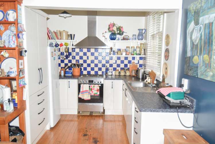 61 Louisa Street Gladstone_7