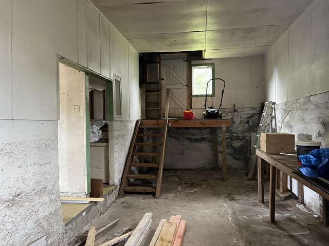 24a/1 Cowling Road Hurdon_2