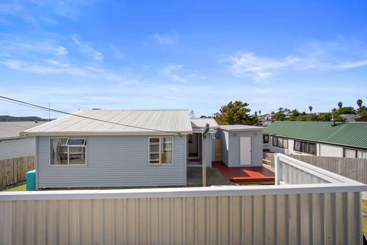 15 Moffat Road Red Beach_9