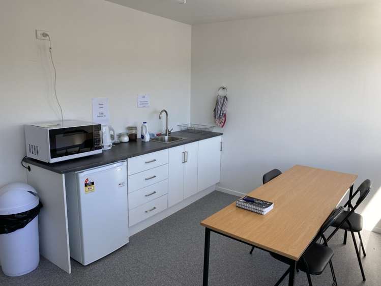 Unit 5, 60 Connett Road Bell Block_6