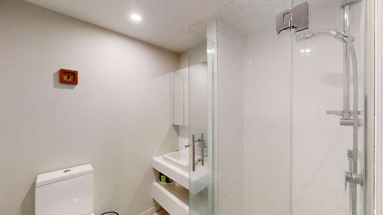 E1602/160 Victoria Street 2185_9