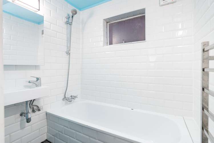 254 Adelaide Road Newtown_14