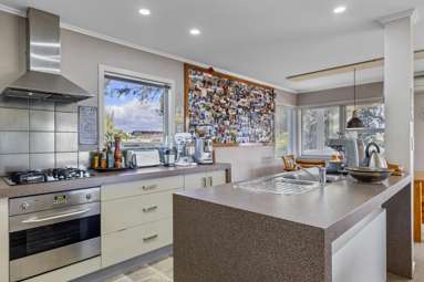 1/15 Charles Crescent_2