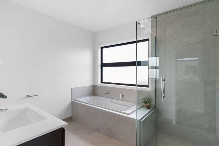 81 Overton Street Rototuna North_14