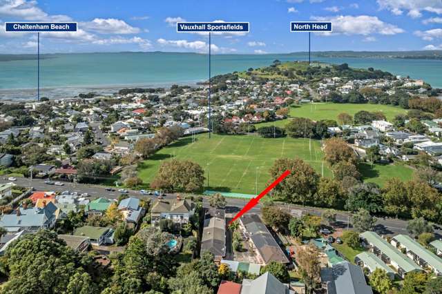 2/45 Vauxhall Road Devonport_2