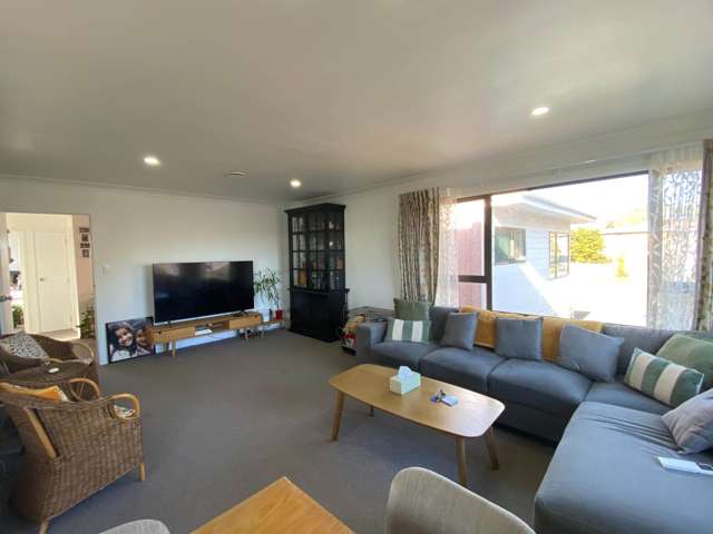 4C Vivian Wilson Drive Bucklands Beach_3