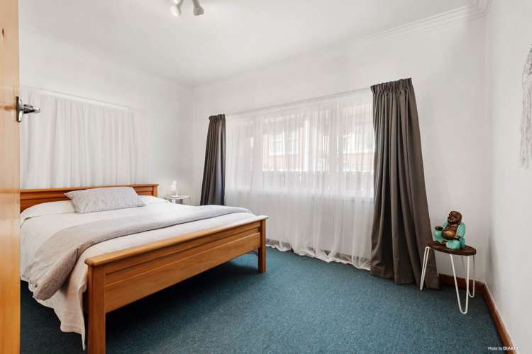 12 South Street Papakura_11