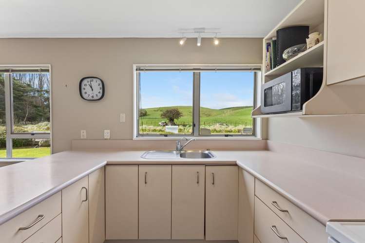 6 Tudor Road Pahiatua_10