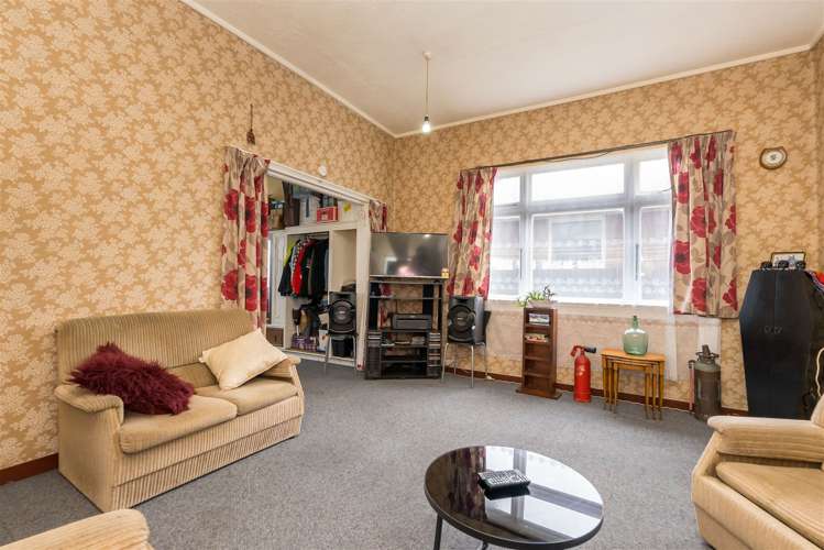 62 Law Street Caversham_15