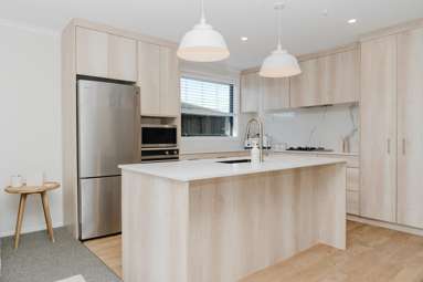 2/6 Sutcliffe Place_4