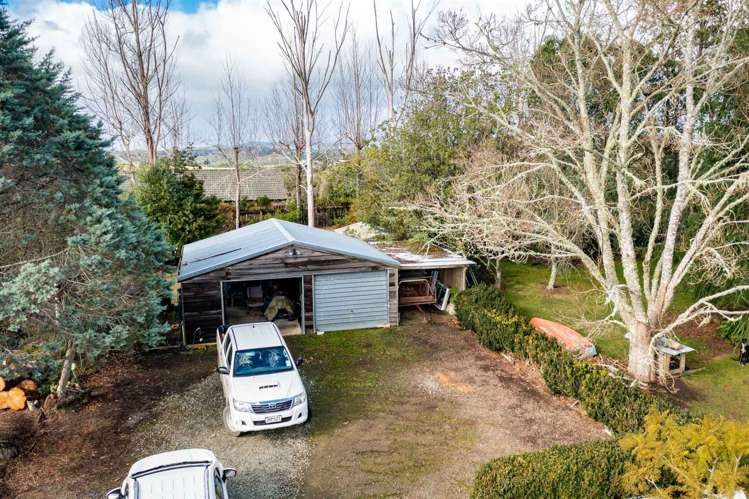 212 Staniforth Road Kaiwaka_14