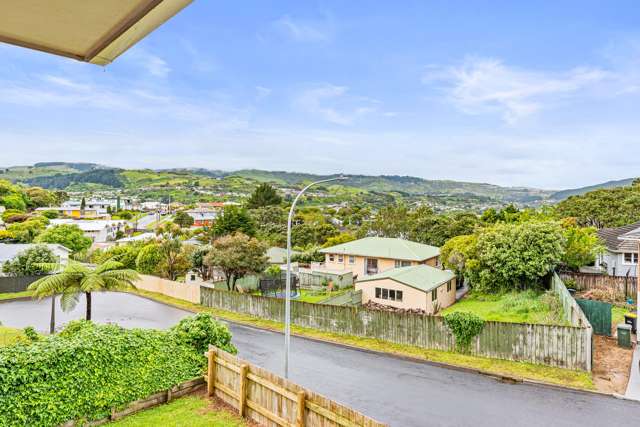 18 Forglen Place Tawa_3