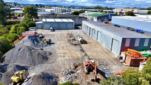 Unit A/25 Lorien Place East Tamaki_1