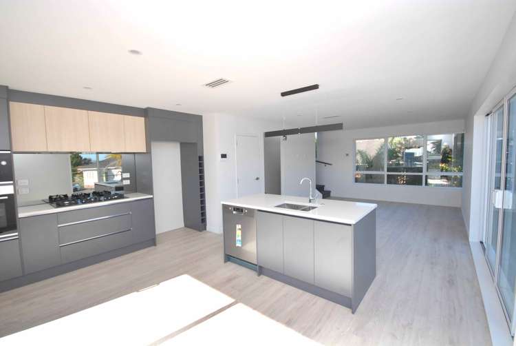 1/4 Jutland Road Hauraki_6