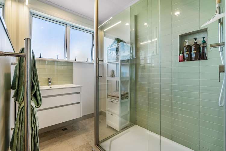 6/14 Edison Place St Heliers_7