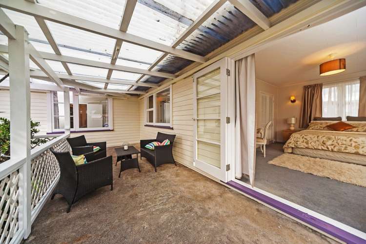 73 Cobham Crescent Kelston_7