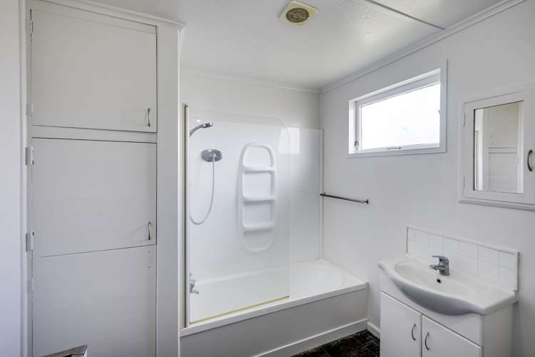 9 Oxford Street Taradale_8