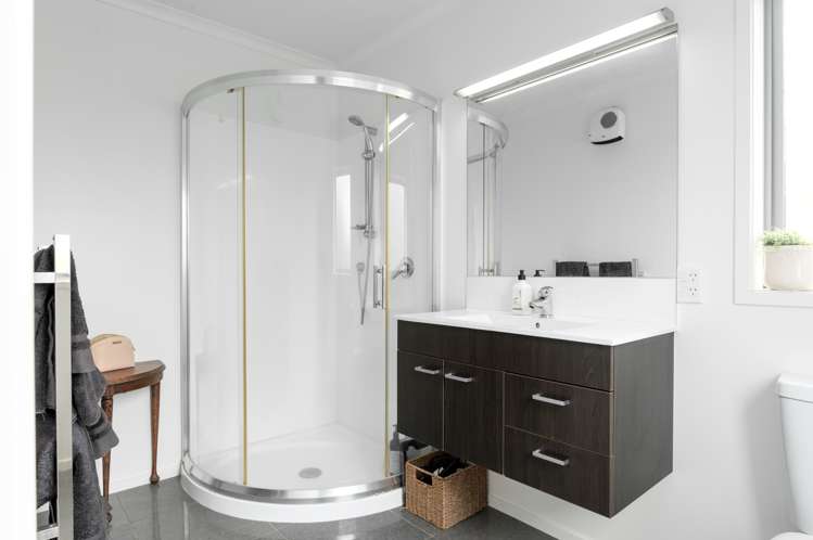 176 Swayne Road Cambridge_12