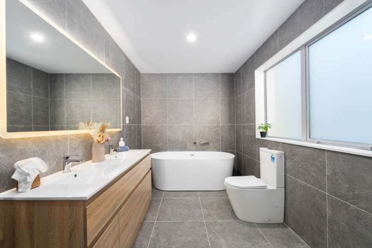 8 & 8a Kiokio Place Swanson_27