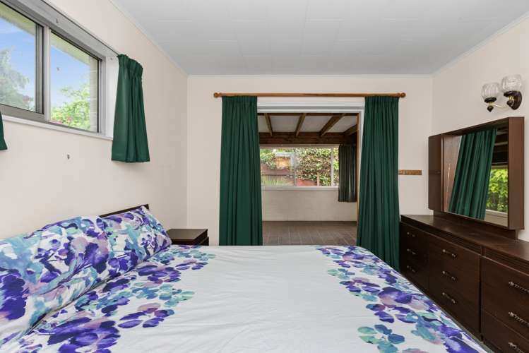 2/24 Oxford Street Taradale_10