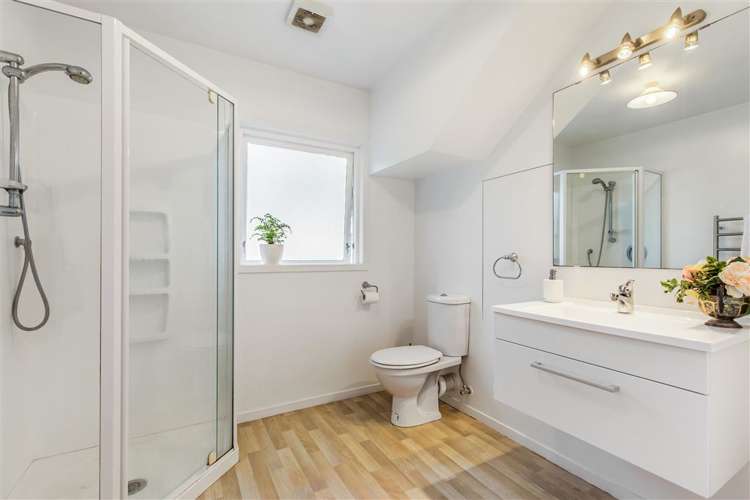 38 Park Hill Road Birkenhead_11