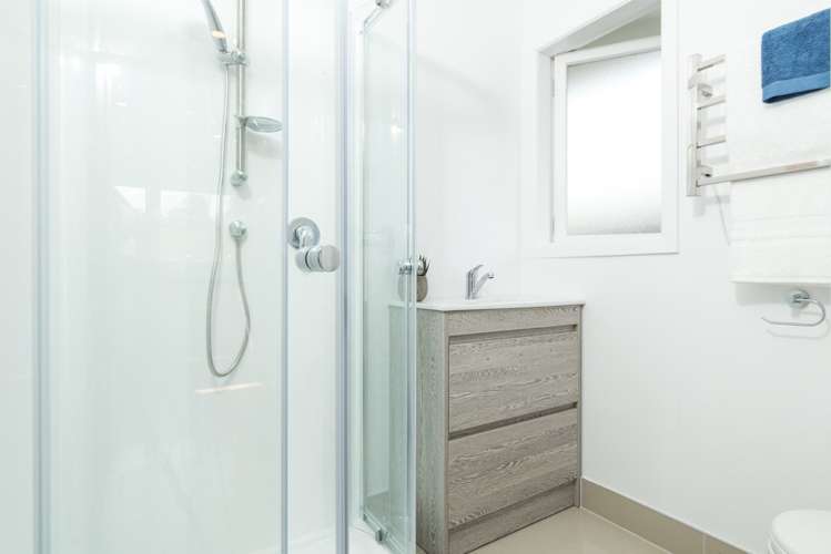 28 Kervil Avenue Te Atatu Peninsula_20