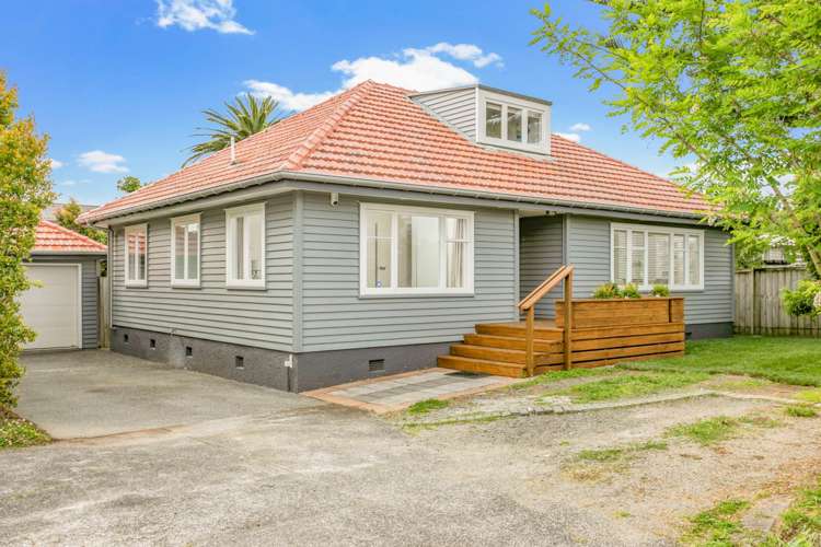 194 Te Atatu Road Te Atatu South_19