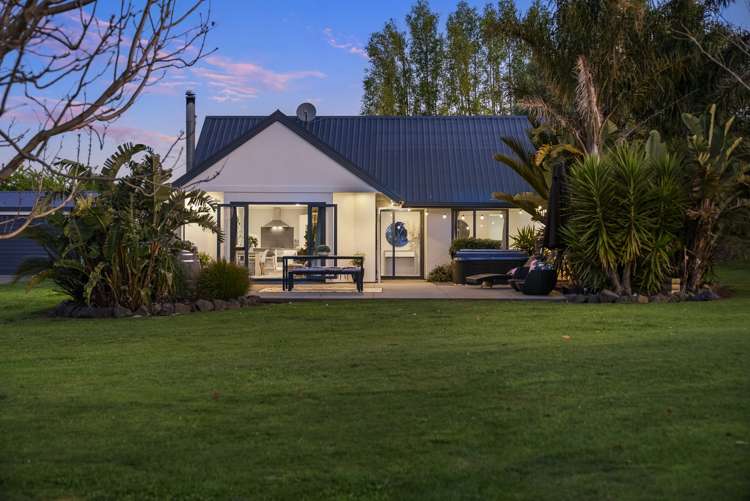 233 Ross Road Whakamarama_12