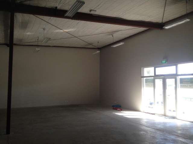 308 Queen Street West Hastings_4