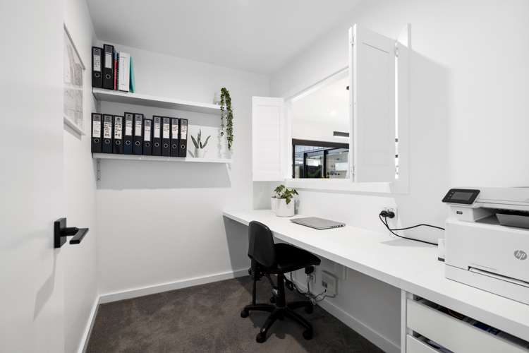 15 Saint Thomas Avenue Pyes Pa_15