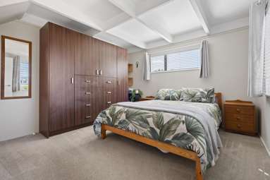 1 Amber Drive_4