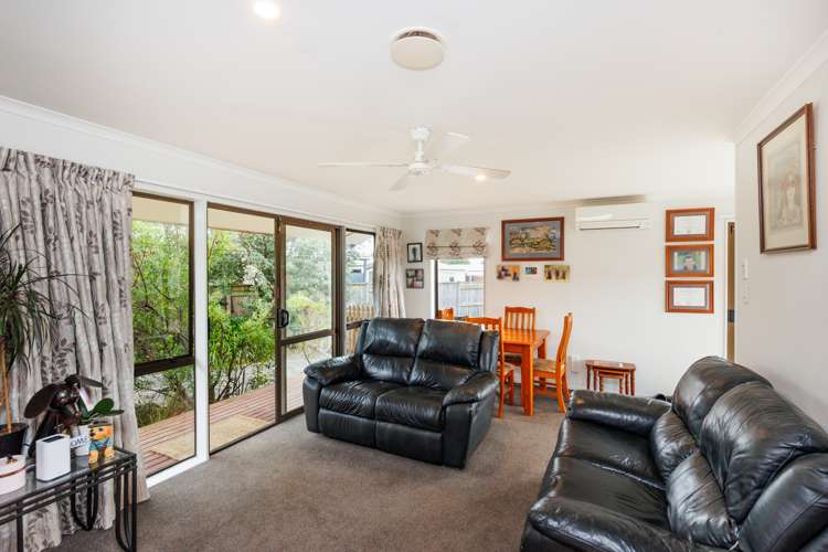 35 Kowhai Street Tokomaru_5