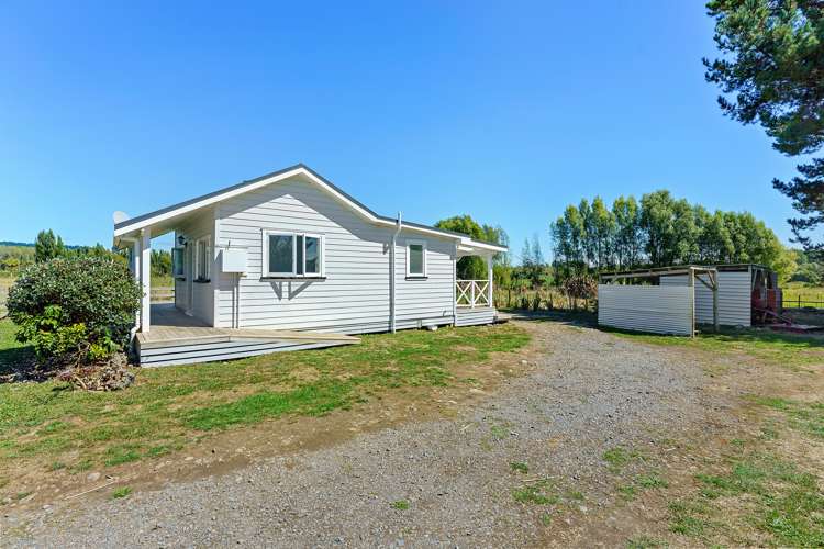103a Waikawa Beach Road Manakau_18